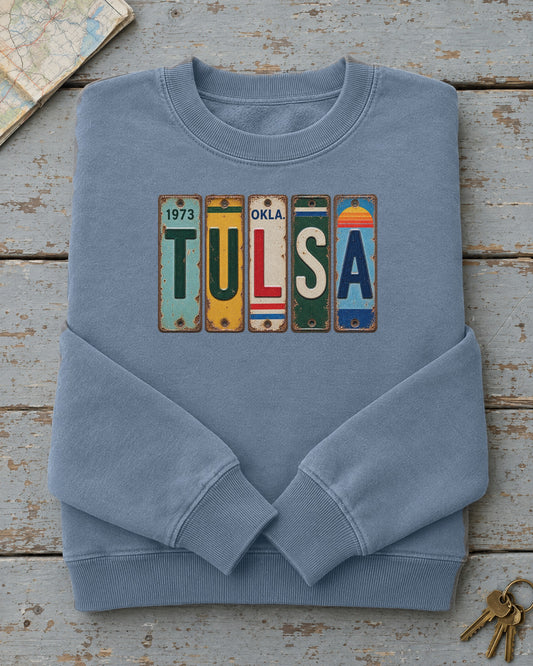 Tulsa, Oklahoma vintage license plate sweatshirt in Blue Jean