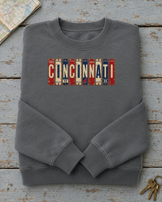 Cincinnati, Ohio vintage license plate sweatshirt in Pepper