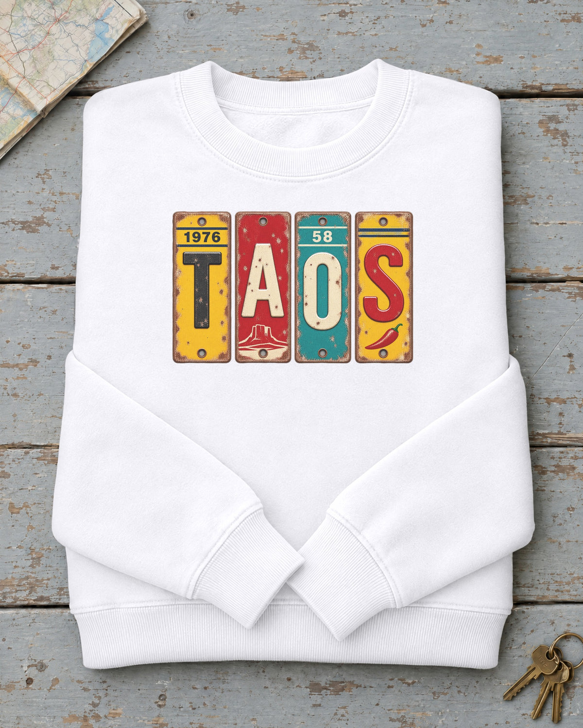 Taos, New Mexico vintage license plate sweatshirt in White