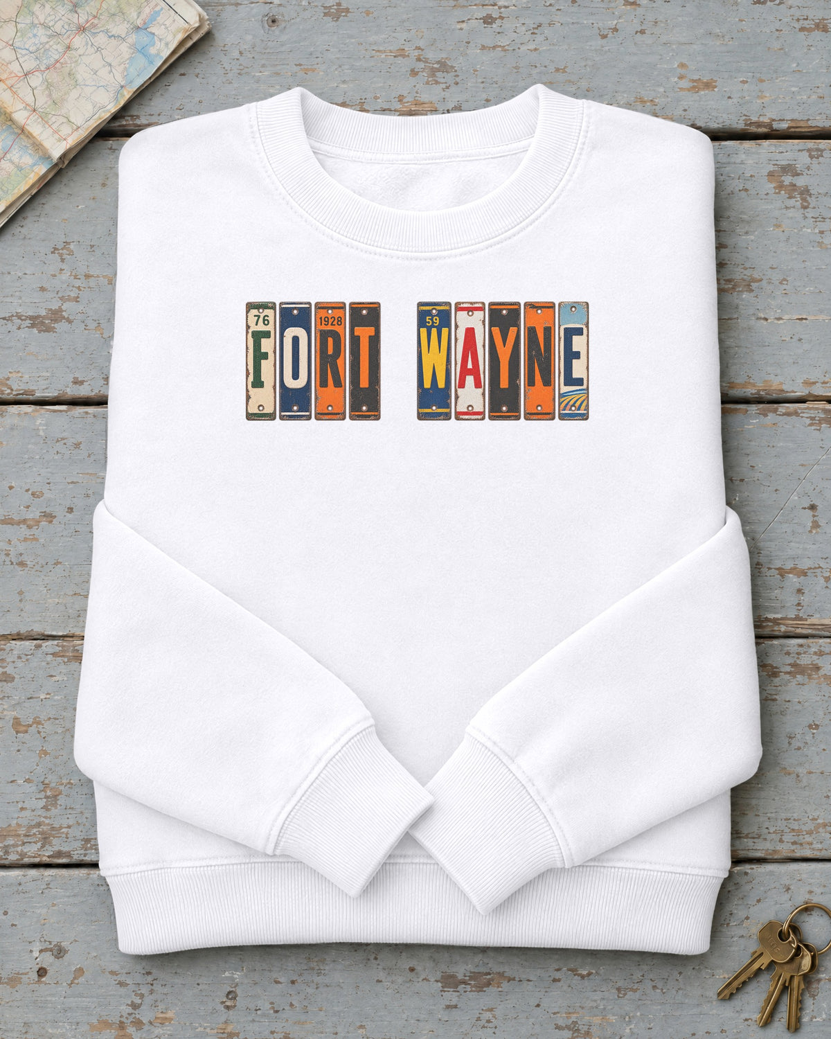 Fort Wayne, Indiana vintage license plate sweatshirt in White