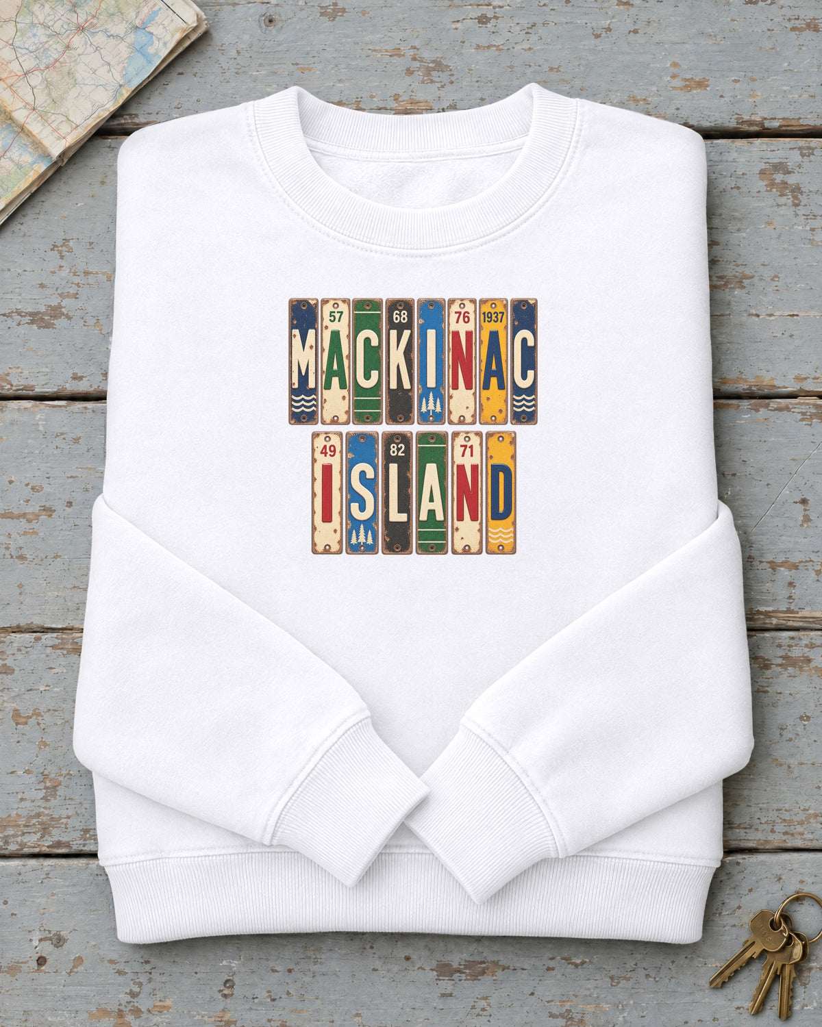 Mackinac Island, Michigan vintage license plate sweatshirt in White