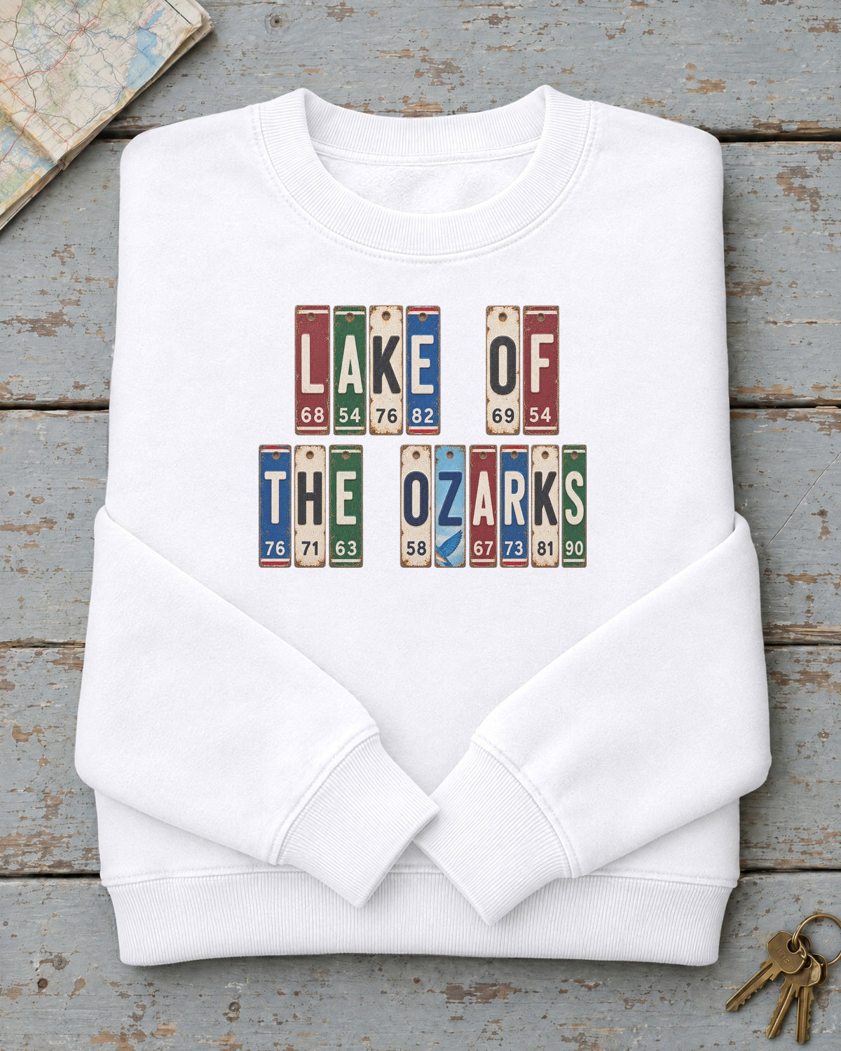 Lake of the Ozarks, Missouri vintage license plate sweatshirt in White
