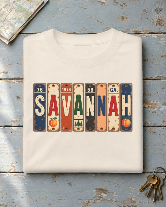 Savannah, Georgia vintage license plate t-shirt in Ivory