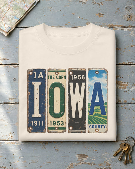 Iowa vintage license plate t-shirt in Ivory