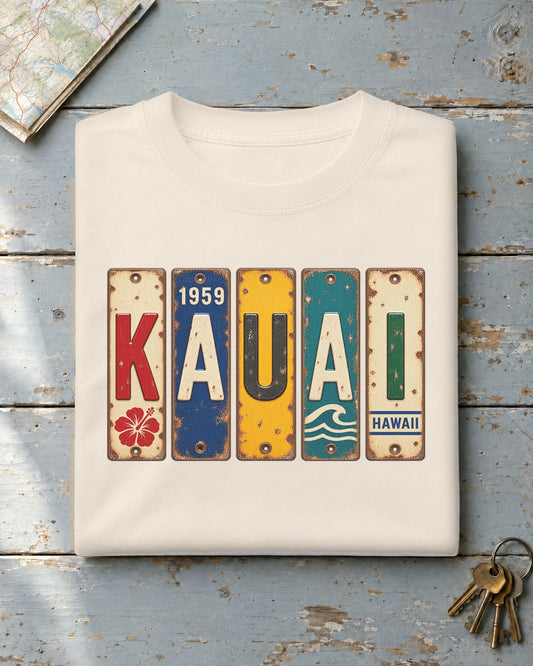 Kauai, Hawaii vintage license plate t-shirt in Ivory