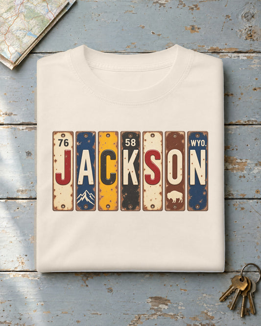 Jackson, Wyoming vintage license plate t-shirt in Ivory