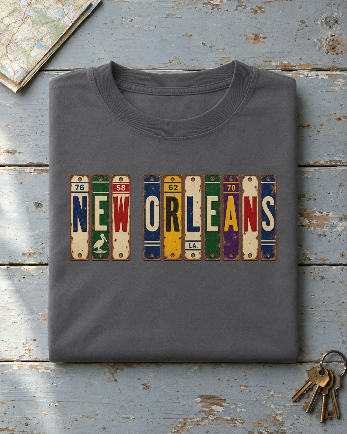 New Orleans, Louisiana vintage license plate t-shirt in Pepper