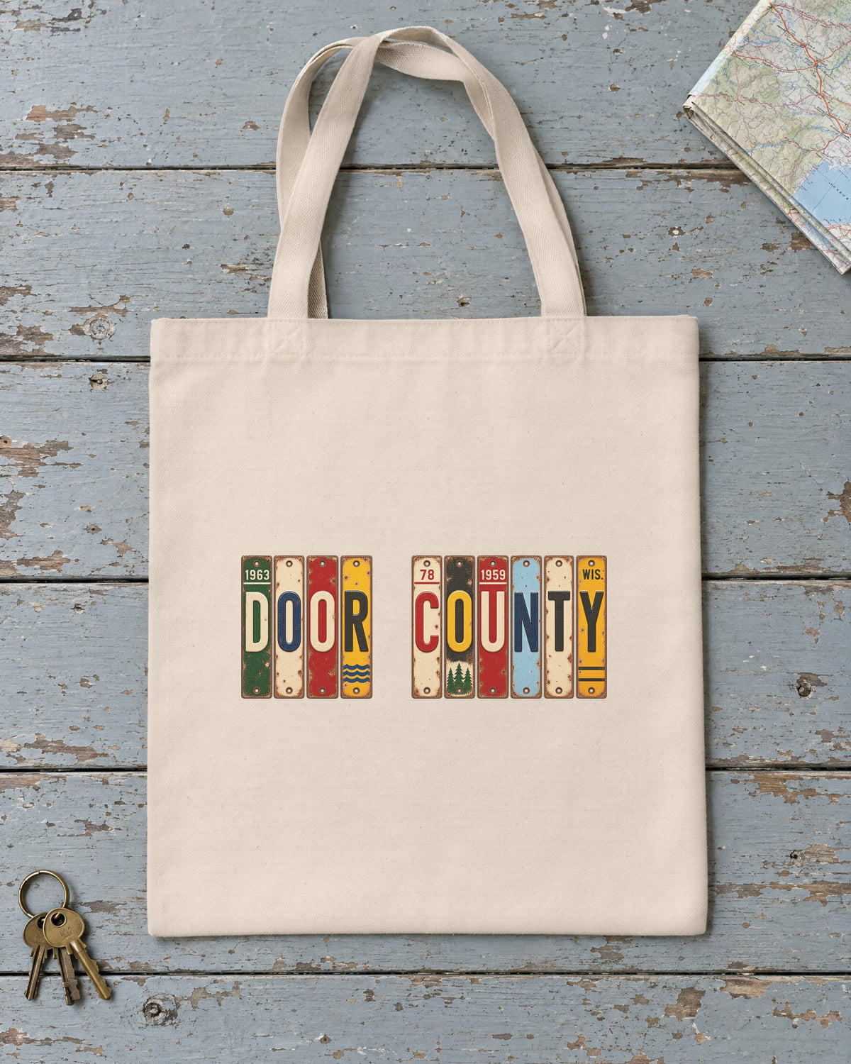 Door County, Wisconsin vintage license plate tote bag in Natural