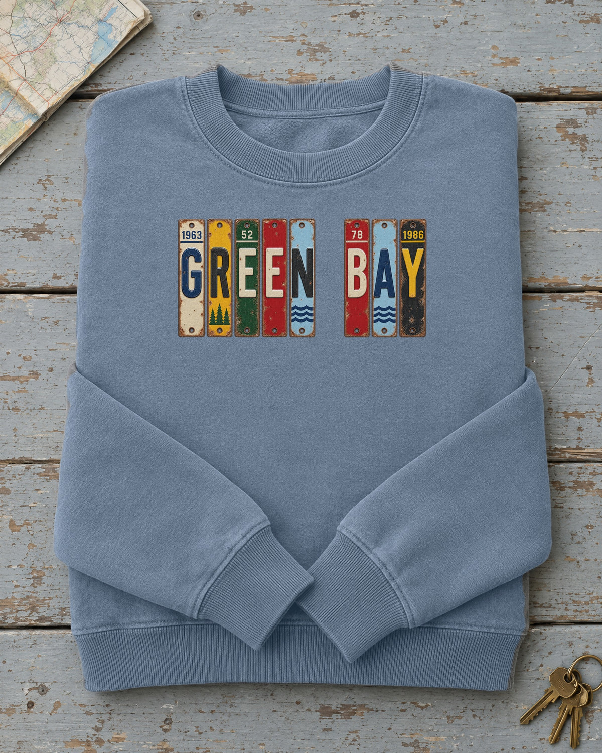 Green Bay, Wisconsin vintage license plate sweatshirt in Blue Jean