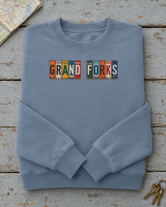 Grand Forks, North Dakota vintage license plate sweatshirt in Blue Jean