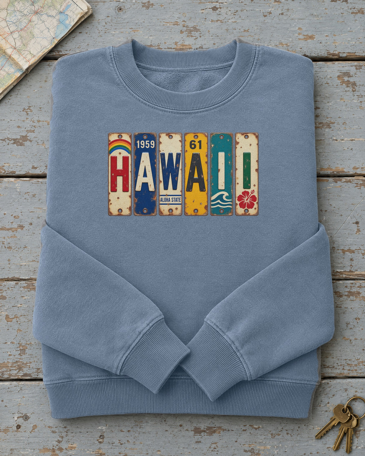 Hawaii vintage license plate sweatshirt in Blue Jean