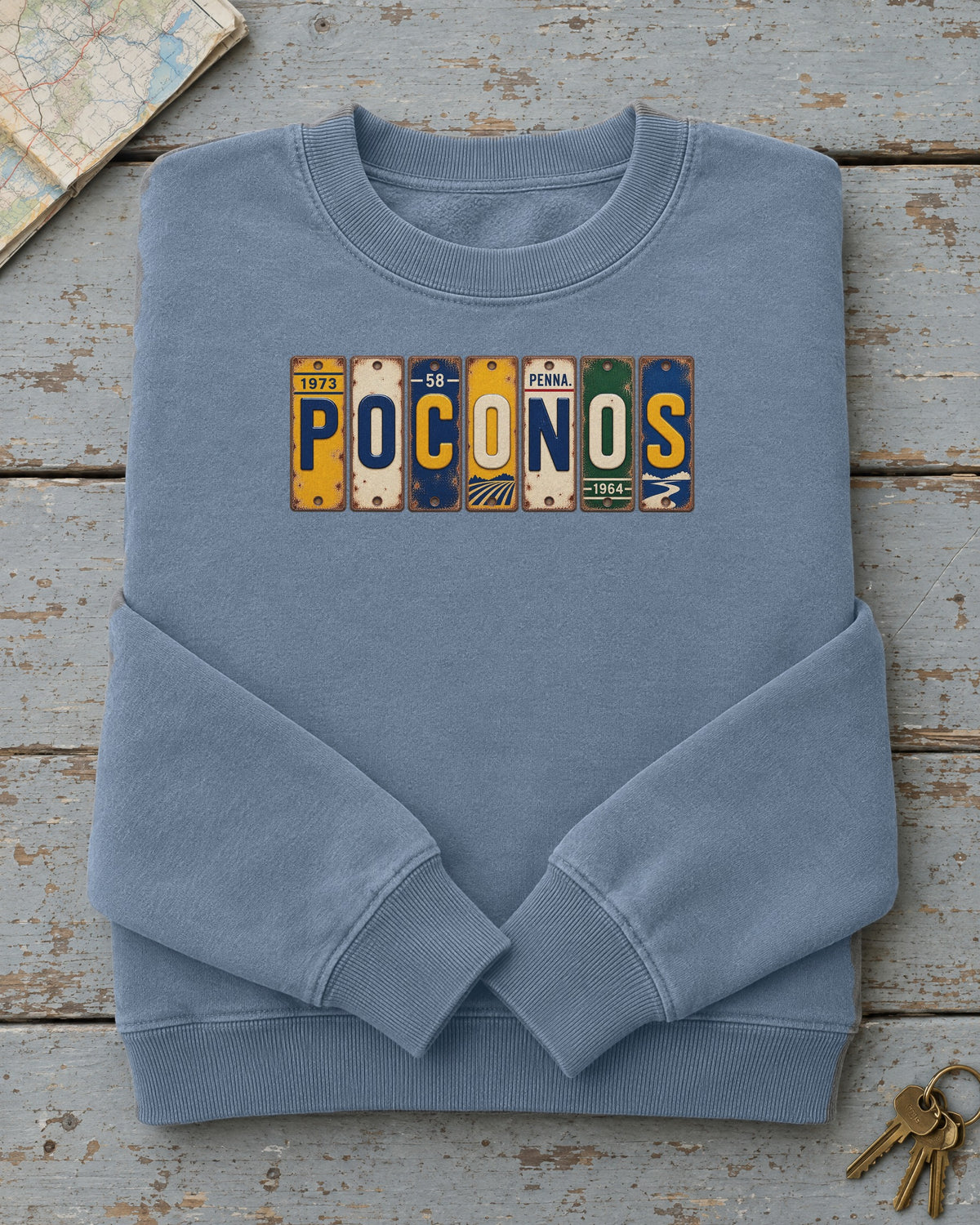 Poconos, Pennsylvania vintage license plate sweatshirt in Blue Jean