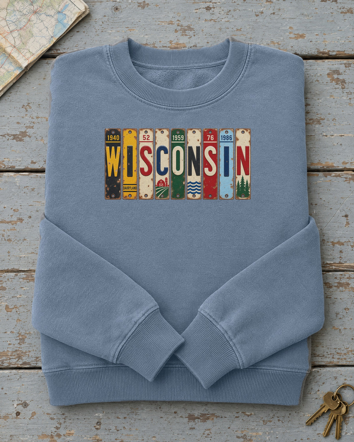 Wisconsin vintage license plate sweatshirt in Blue Jean