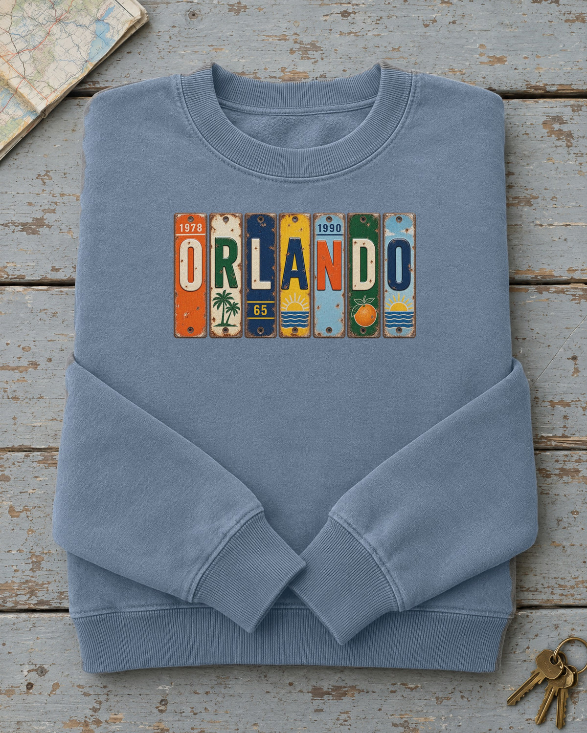 Orlando, Florida vintage license plate sweatshirt in Blue Jean