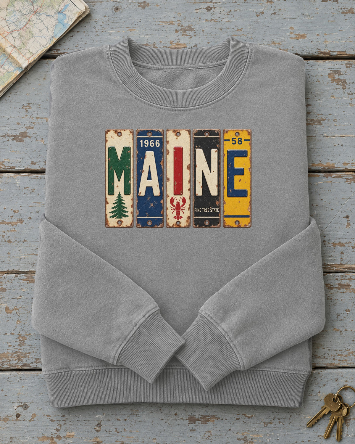 Maine vintage license plate sweatshirt in Grey