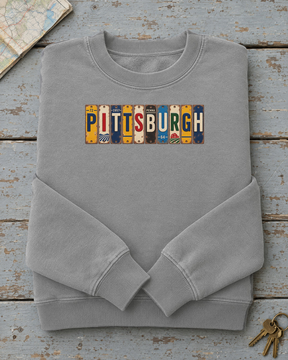 Pittsburgh, Pennsylvania vintage license plate sweatshirt in Grey