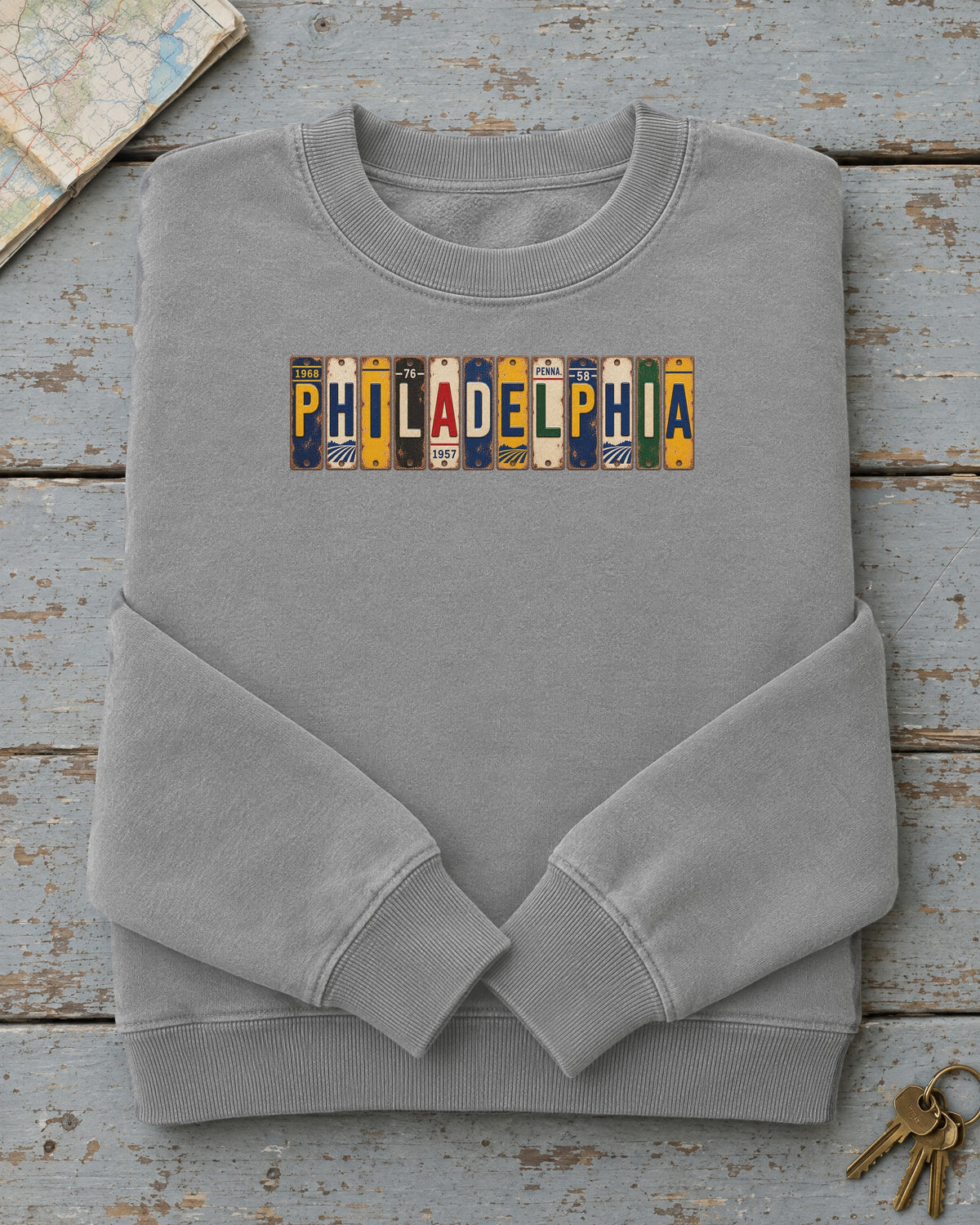 Philadelphia, Pennsylvania vintage license plate sweatshirt in Grey