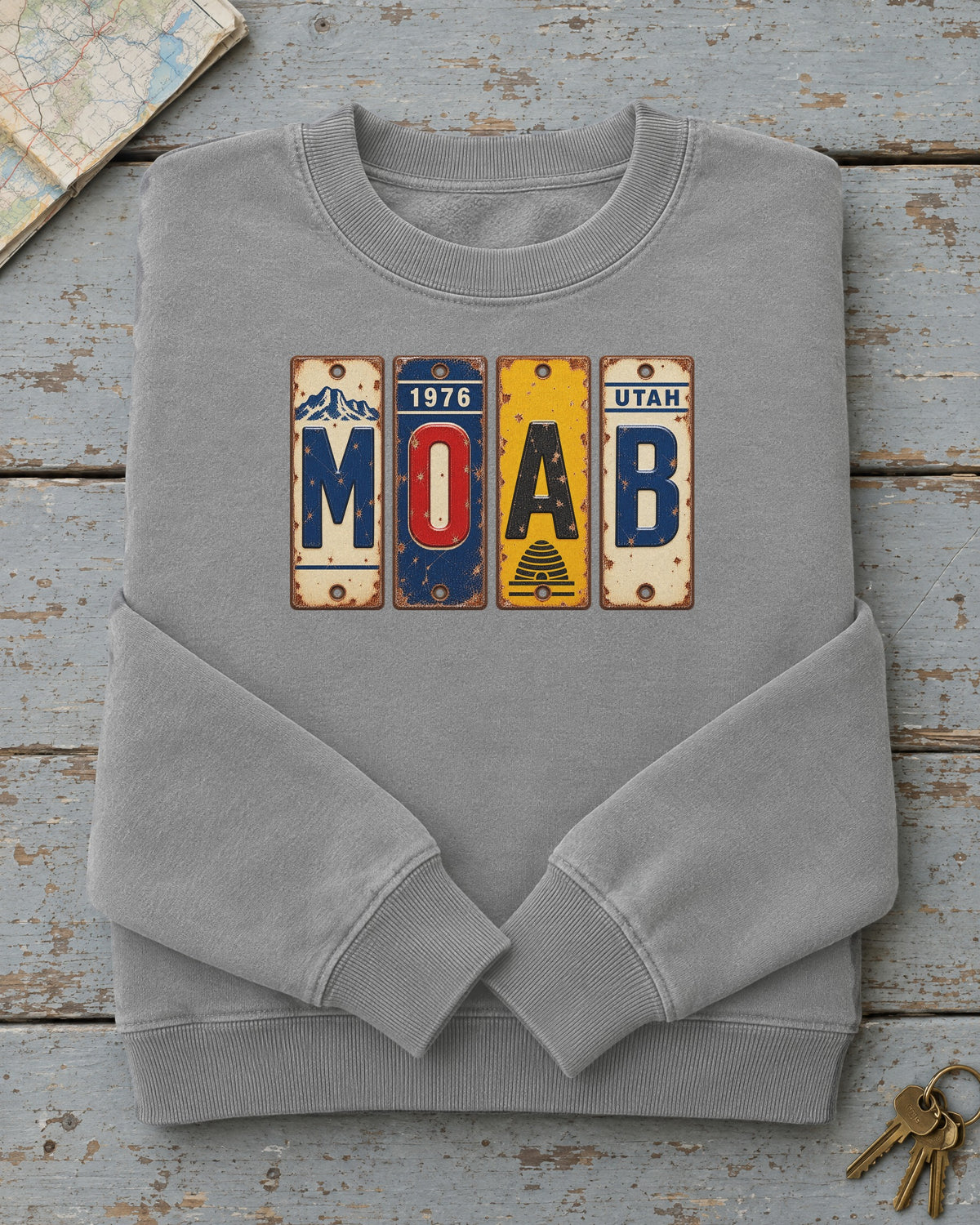 Moab, Utah vintage license plate sweatshirt in Grey