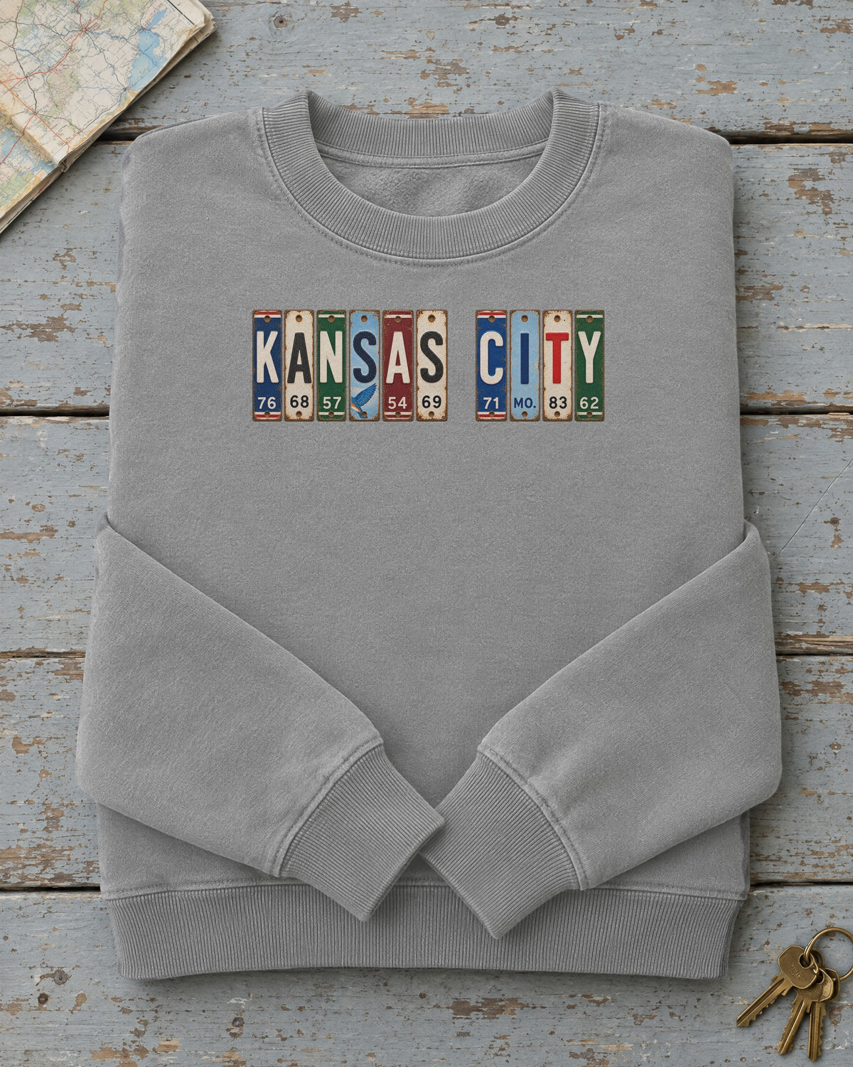 Kansas City, Missouri vintage license plate sweatshirt in Grey