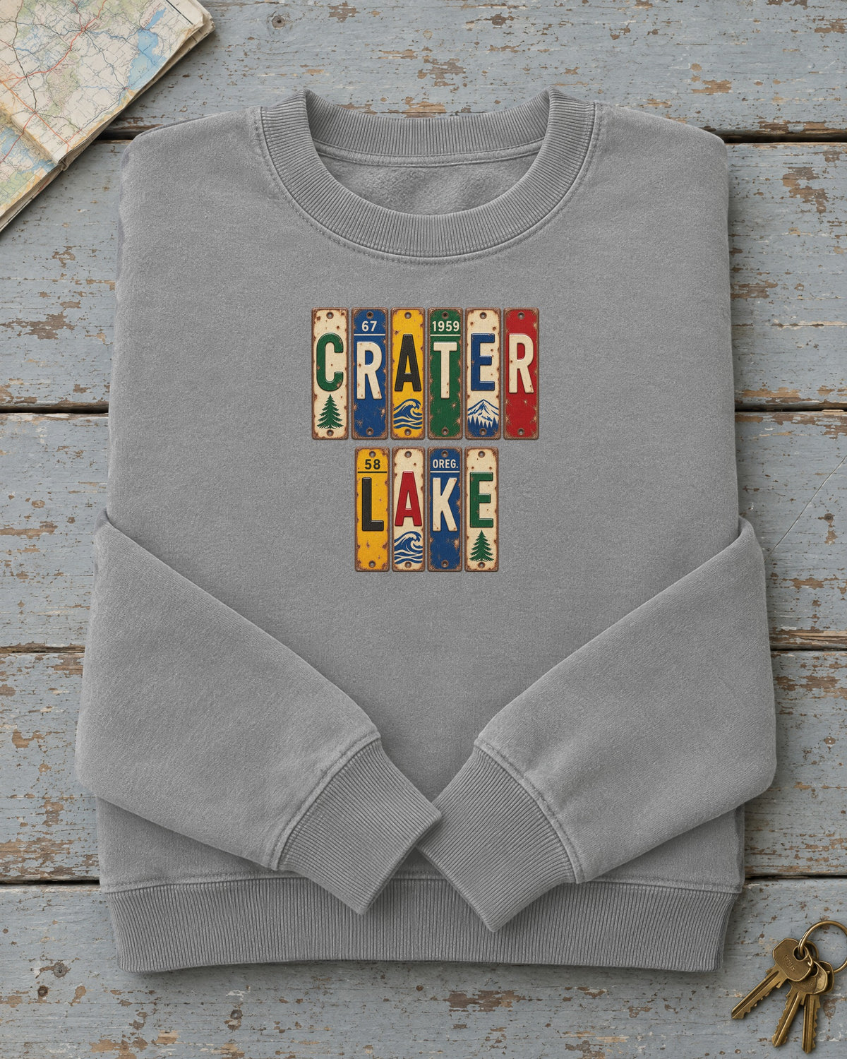 Crater Lake, Oregon vintage license plate sweatshirt in Grey
