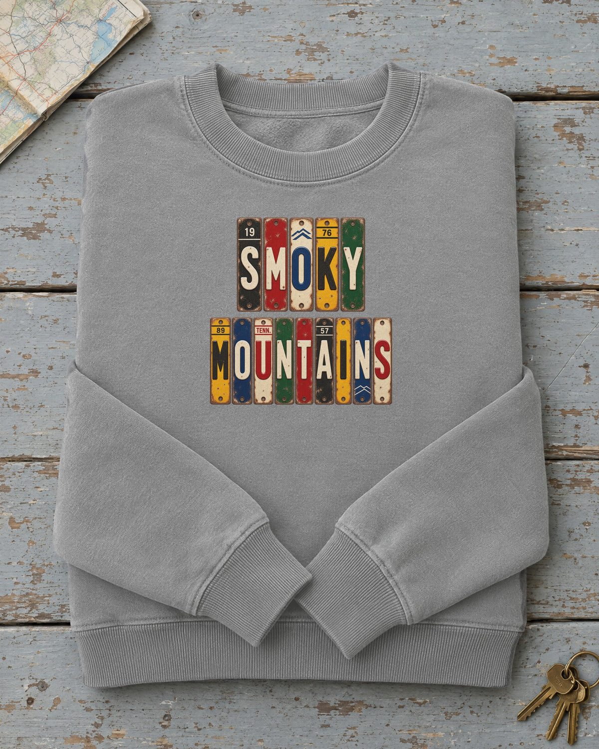 Smoky Mountains, Tennessee vintage license plate sweatshirt in Grey