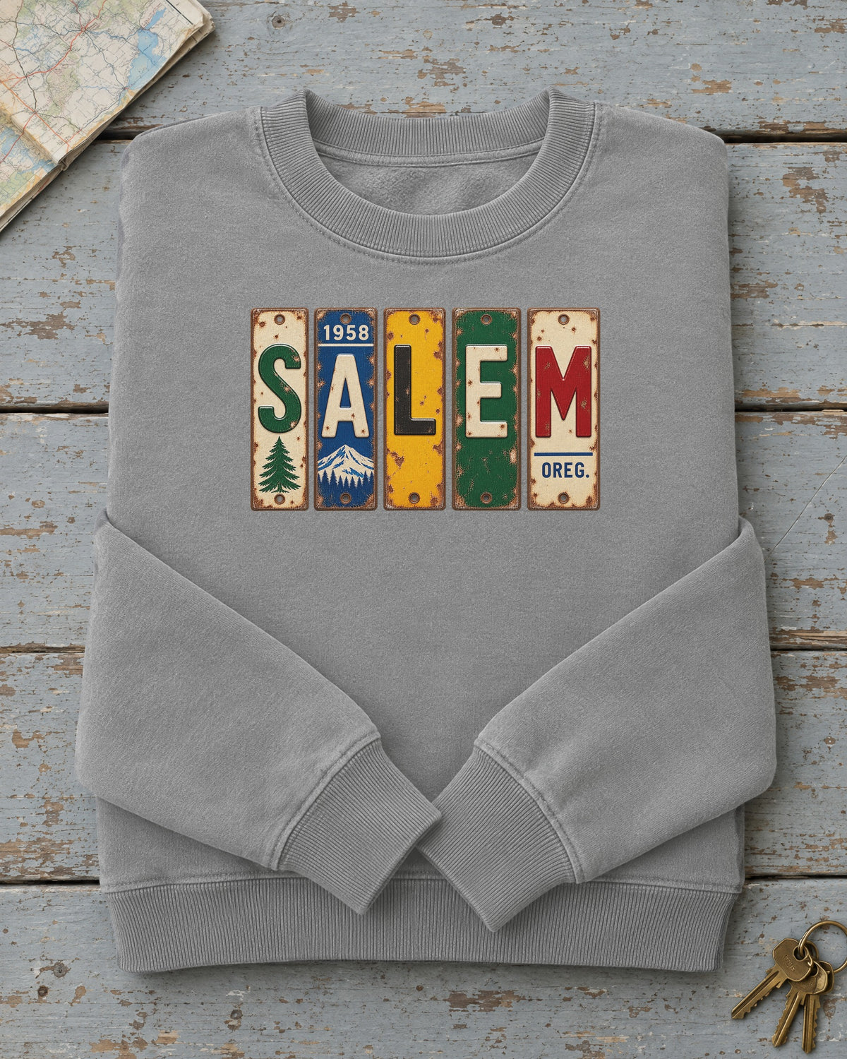 Salem, Oregon vintage license plate sweatshirt in Grey