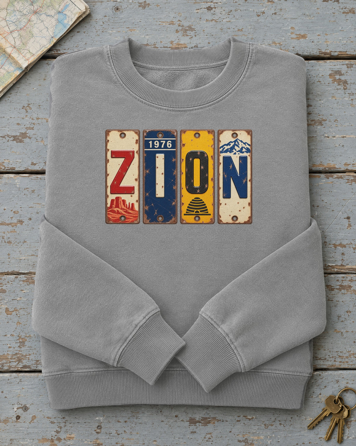 Zion, Utah vintage license plate sweatshirt in Grey