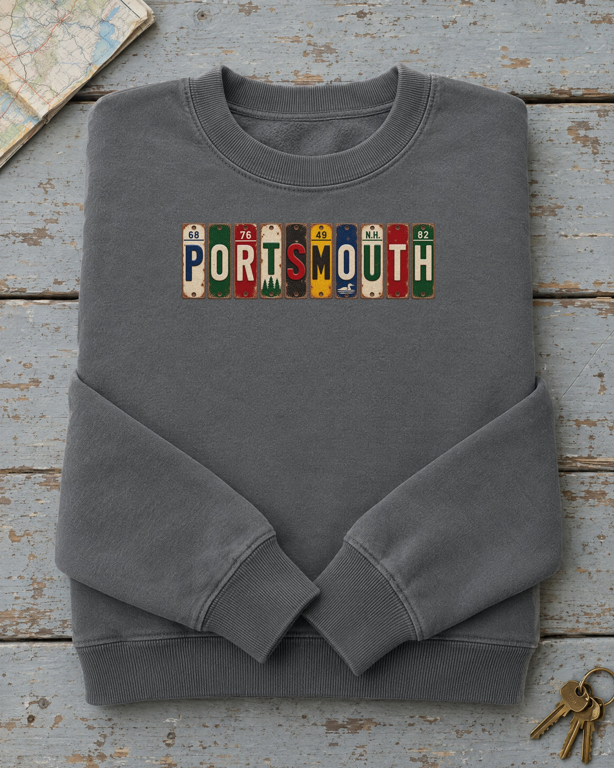 Portsmouth, New Hampshire vintage license plate sweatshirt in Pepper