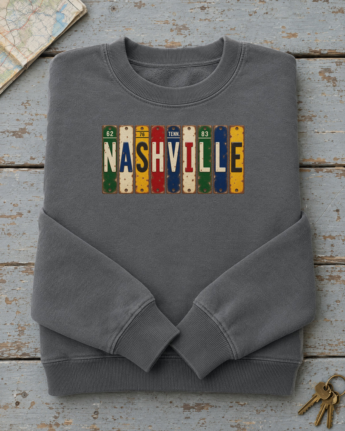 Nashville, Tennessee vintage license plate sweatshirt in Pepper