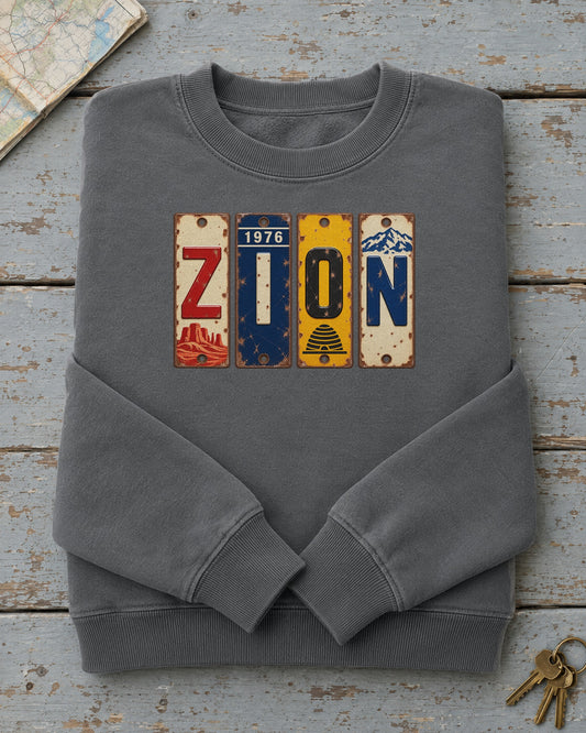 Zion, Utah vintage license plate sweatshirt in Pepper