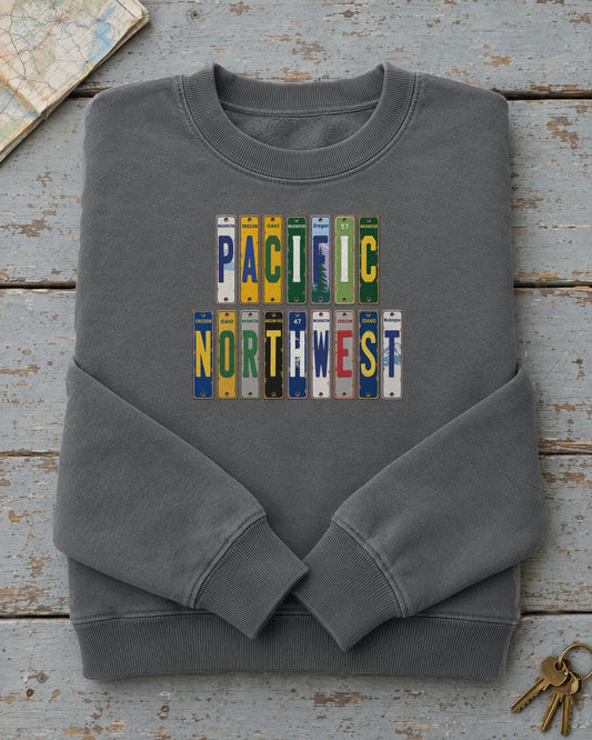 Pacific Northwest vintage license plate sweatshirt in Pepper
