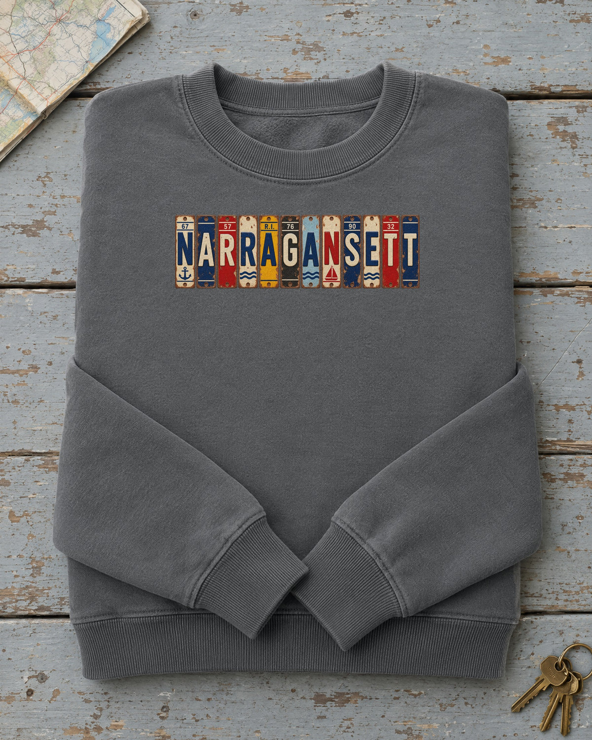 Narragansett, Rhode Island vintage license plate sweatshirt in Pepper