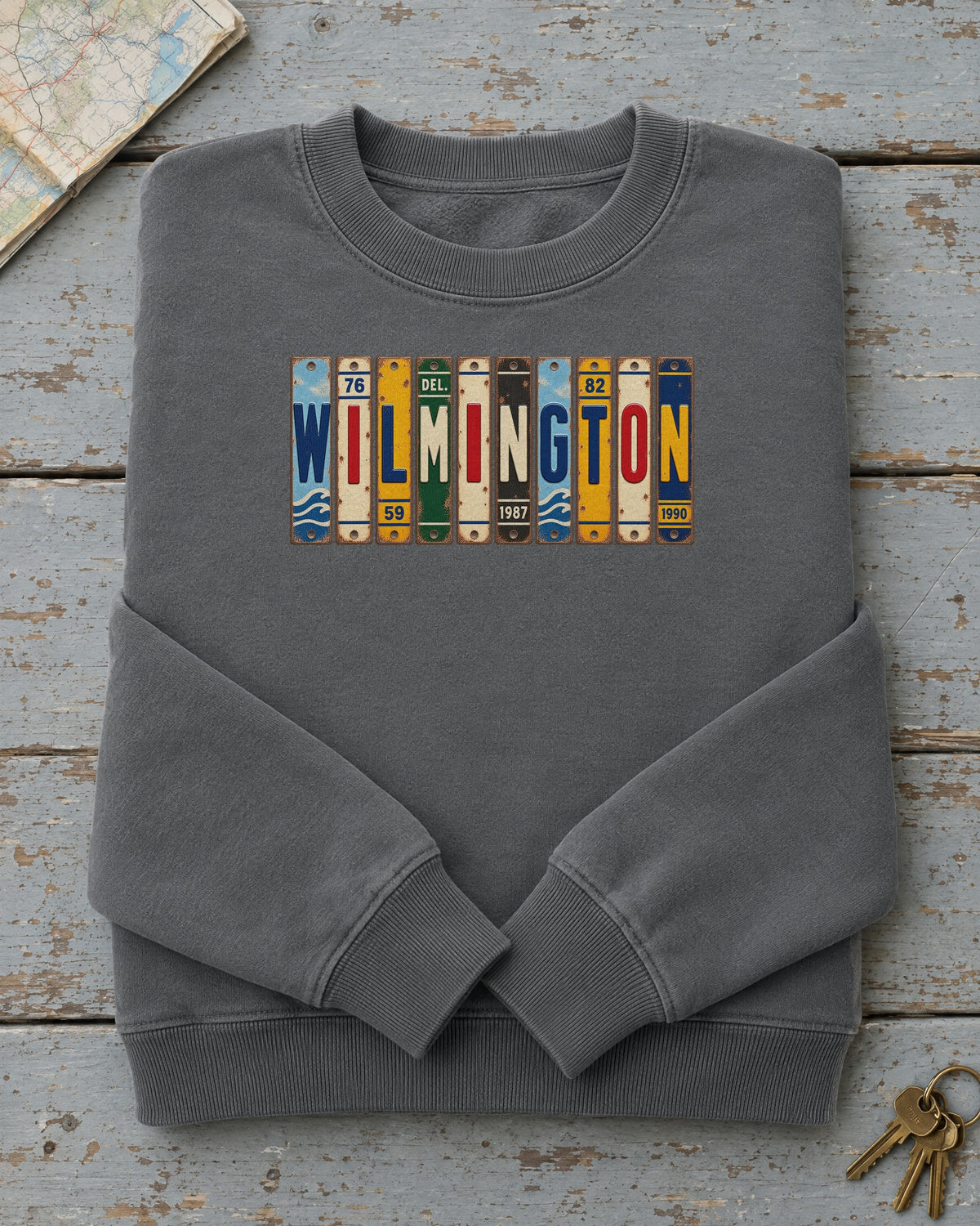 Wilmington, Delaware vintage license plate sweatshirt in Pepper