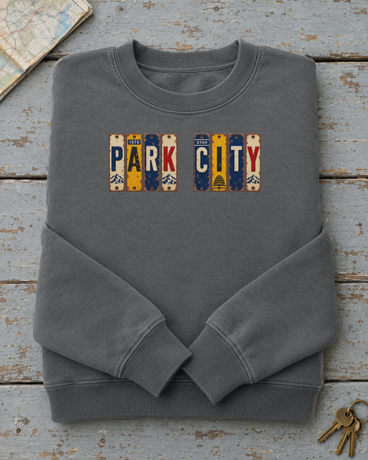 Park City, Utah vintage license plate sweatshirt in Pepper