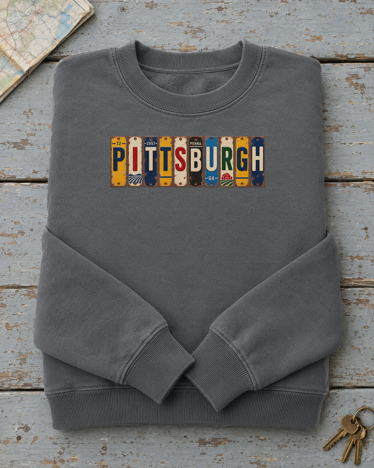 Pittsburgh, Pennsylvania vintage license plate sweatshirt in Pepper