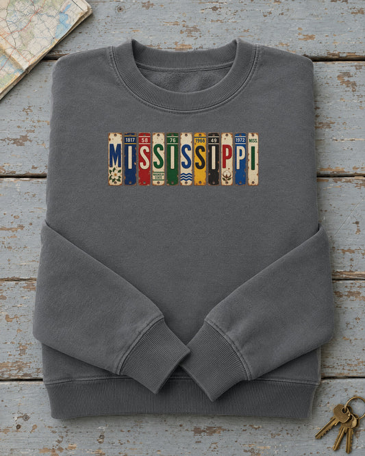 Mississippi vintage license plate sweatshirt in Pepper