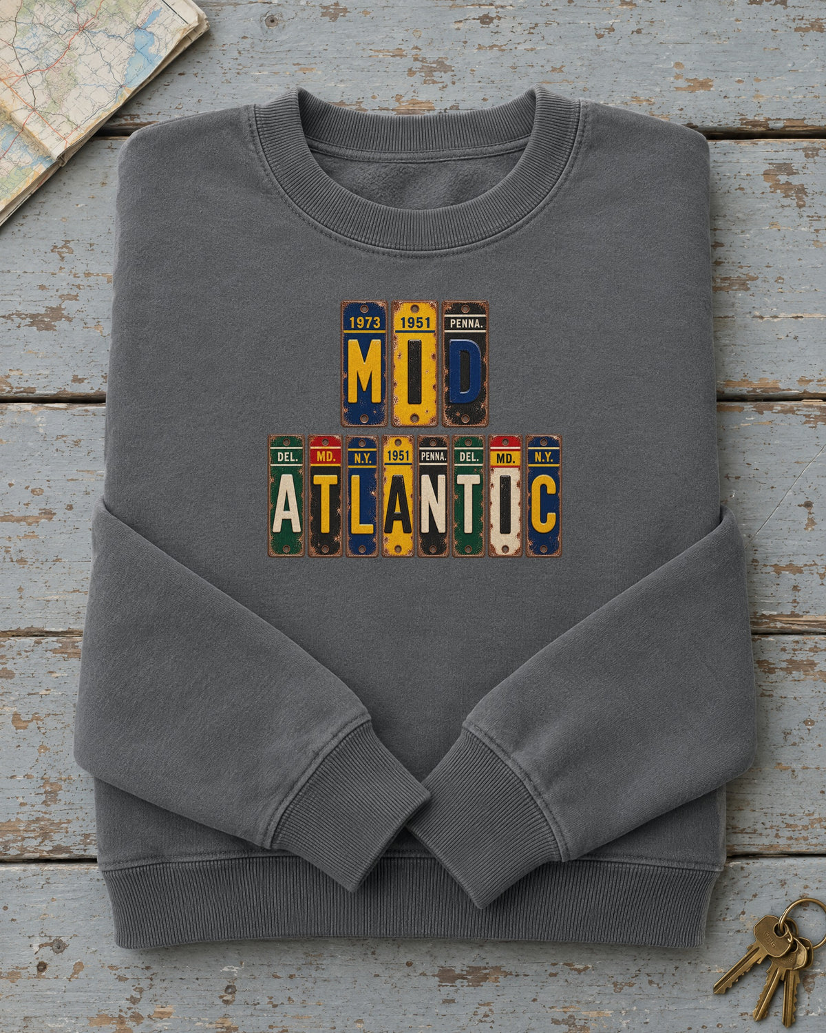 Mid-Atlantic vintage license plate sweatshirt in Pepper