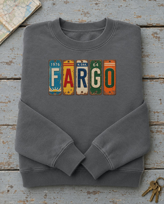 Fargo, North Dakota vintage license plate sweatshirt in Pepper