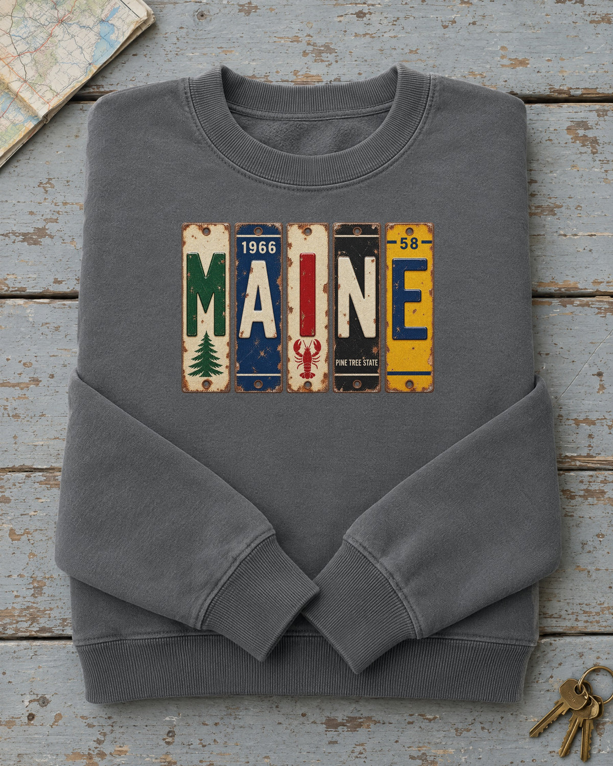 Maine vintage license plate sweatshirt in Pepper