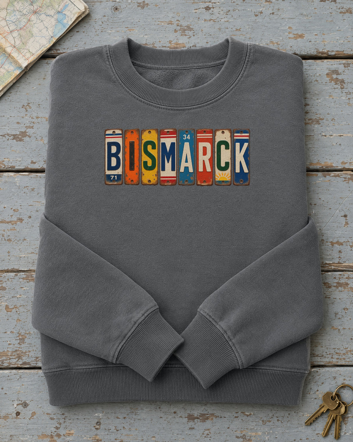 Bismarck, North Dakota vintage license plate sweatshirt in Pepper
