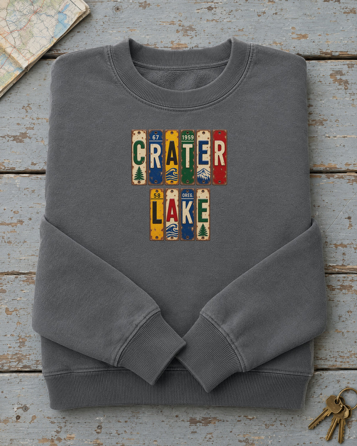Crater Lake, Oregon vintage license plate sweatshirt in Pepper