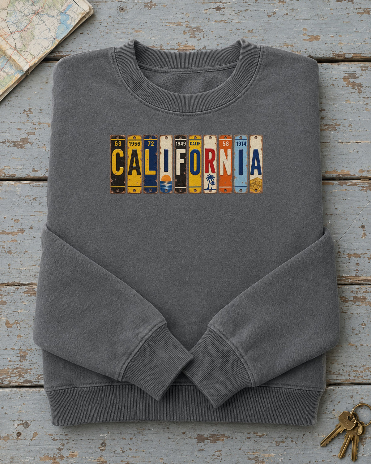 California vintage license plate sweatshirt in Pepper