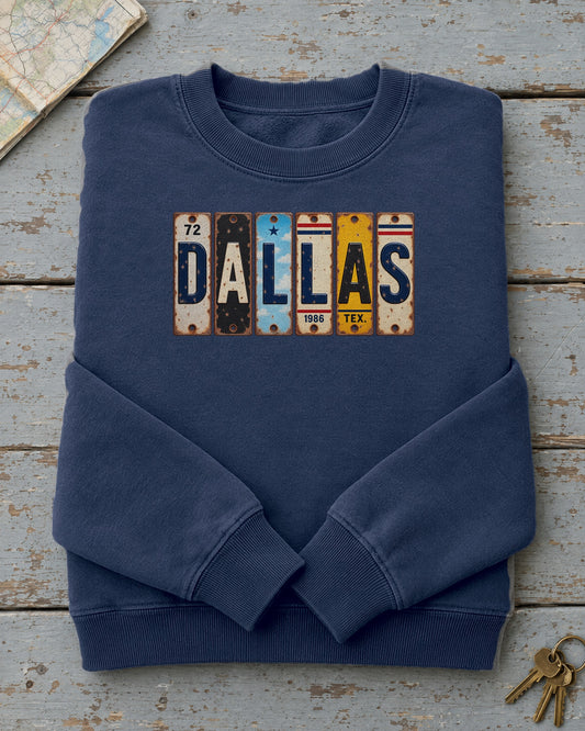 Dallas, Texas vintage license plate sweatshirt in True Navy