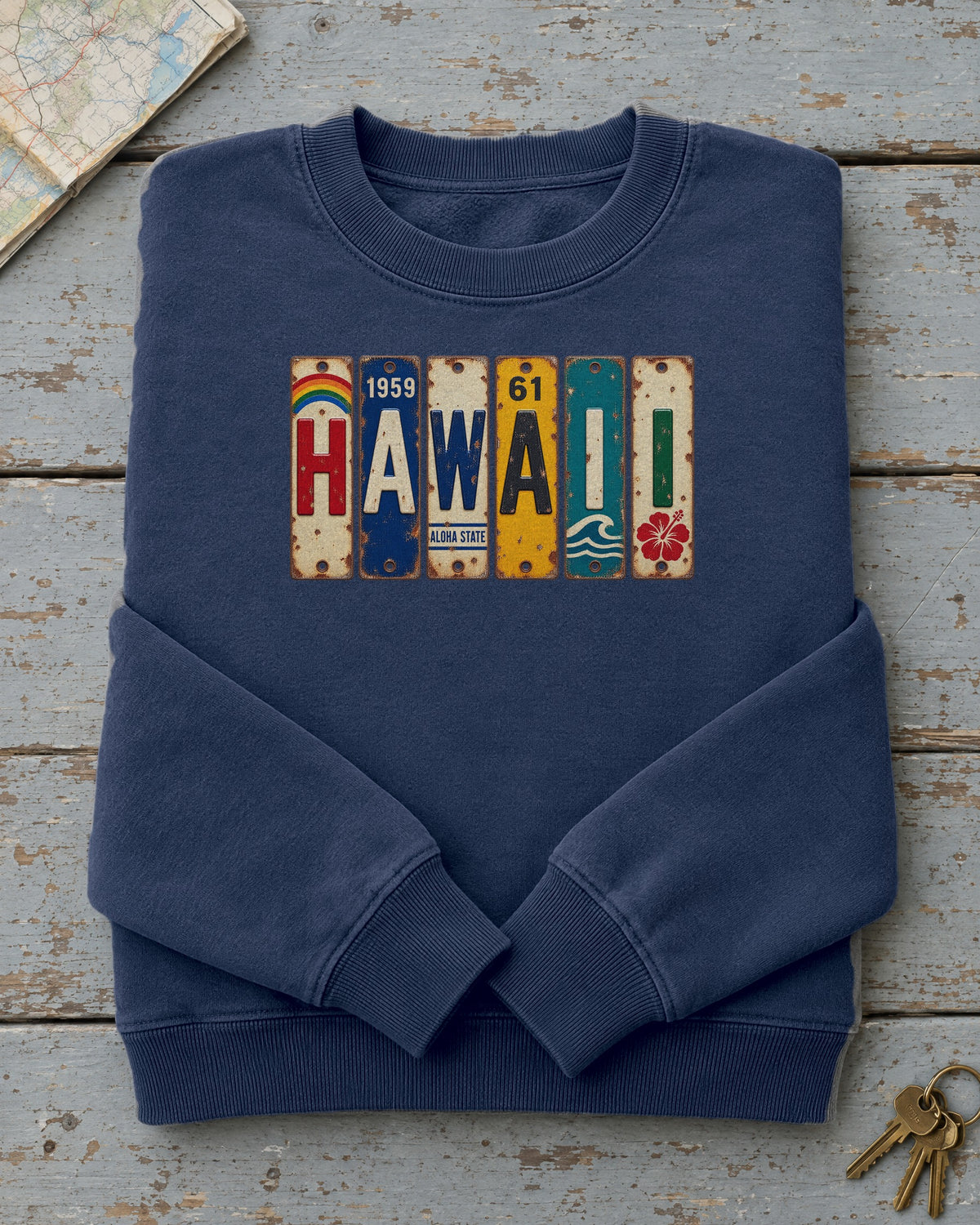 Hawaii vintage license plate sweatshirt in True Navy