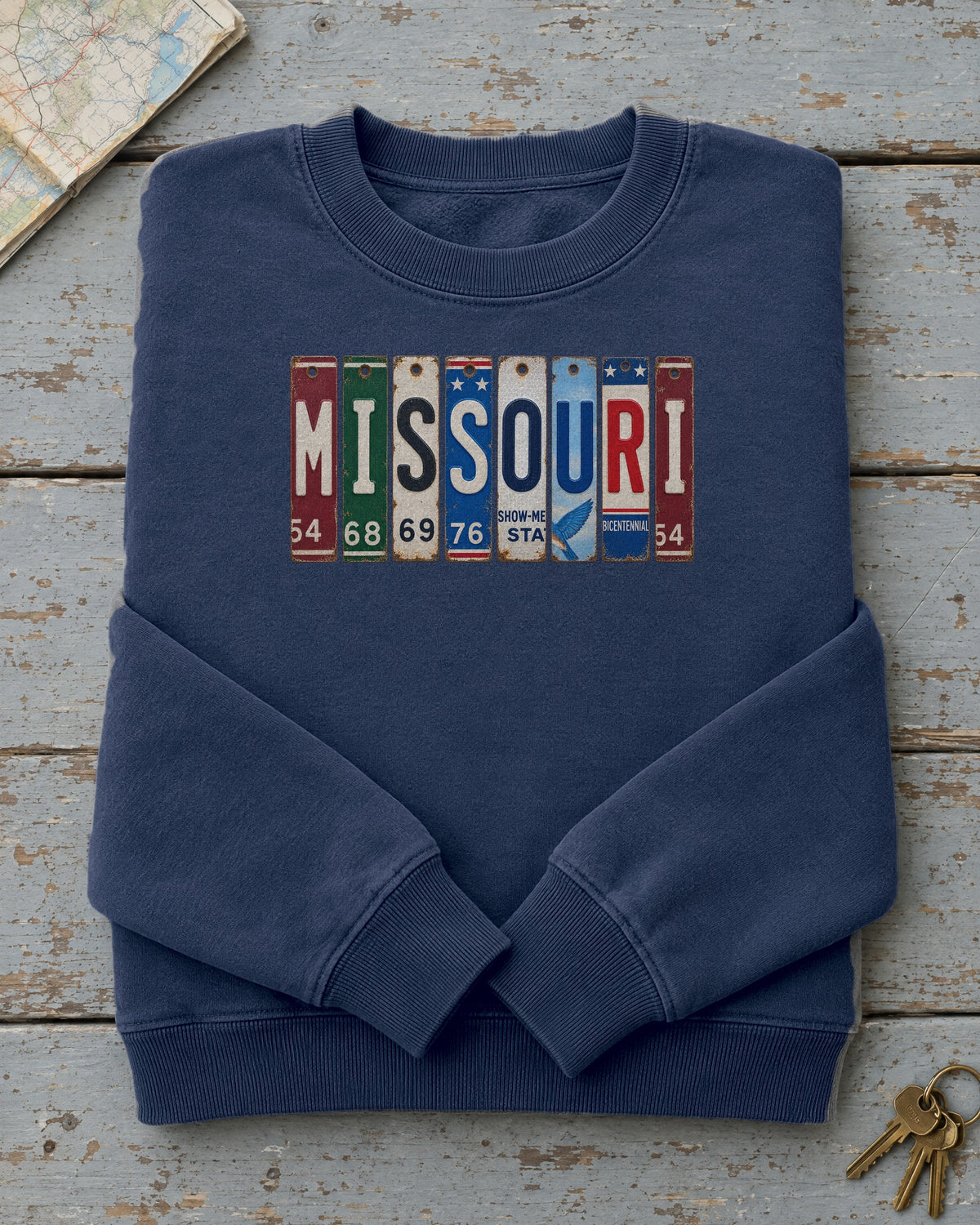 Missouri vintage license plate sweatshirt in True Navy