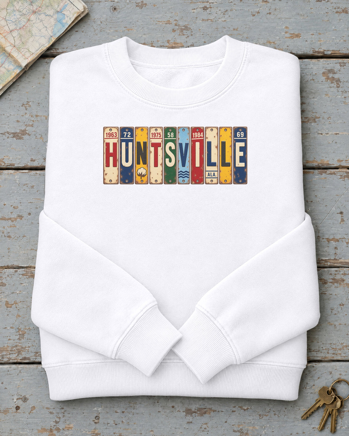 Huntsville, Alabama vintage license plate sweatshirt in White