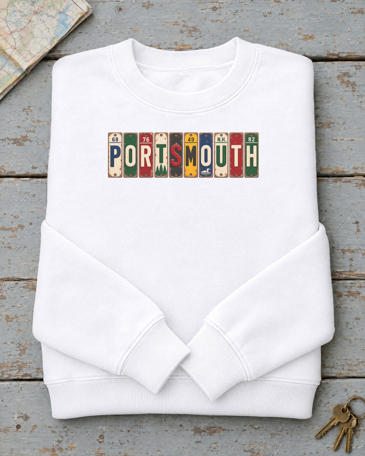 Portsmouth, New Hampshire vintage license plate sweatshirt in White