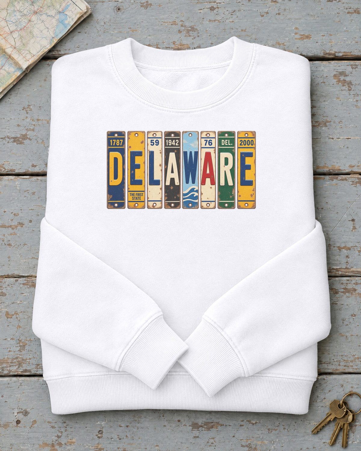 Delaware vintage license plate sweatshirt in White