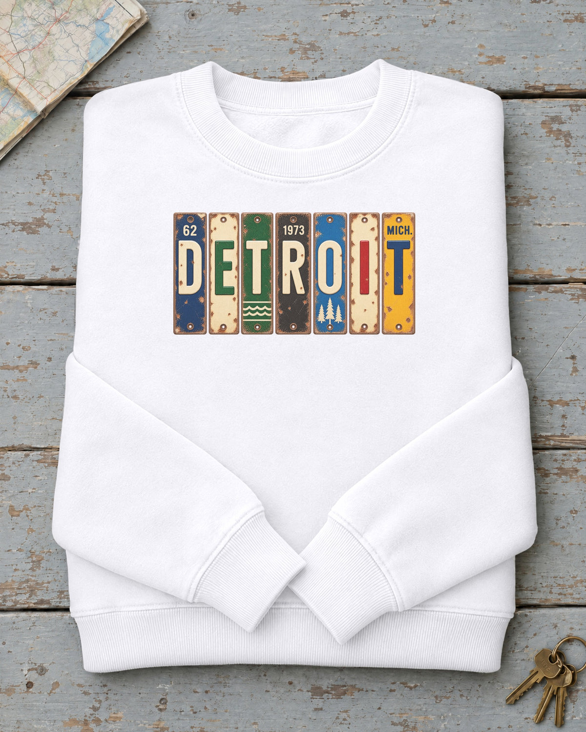 Detroit, Michigan vintage license plate sweatshirt in White