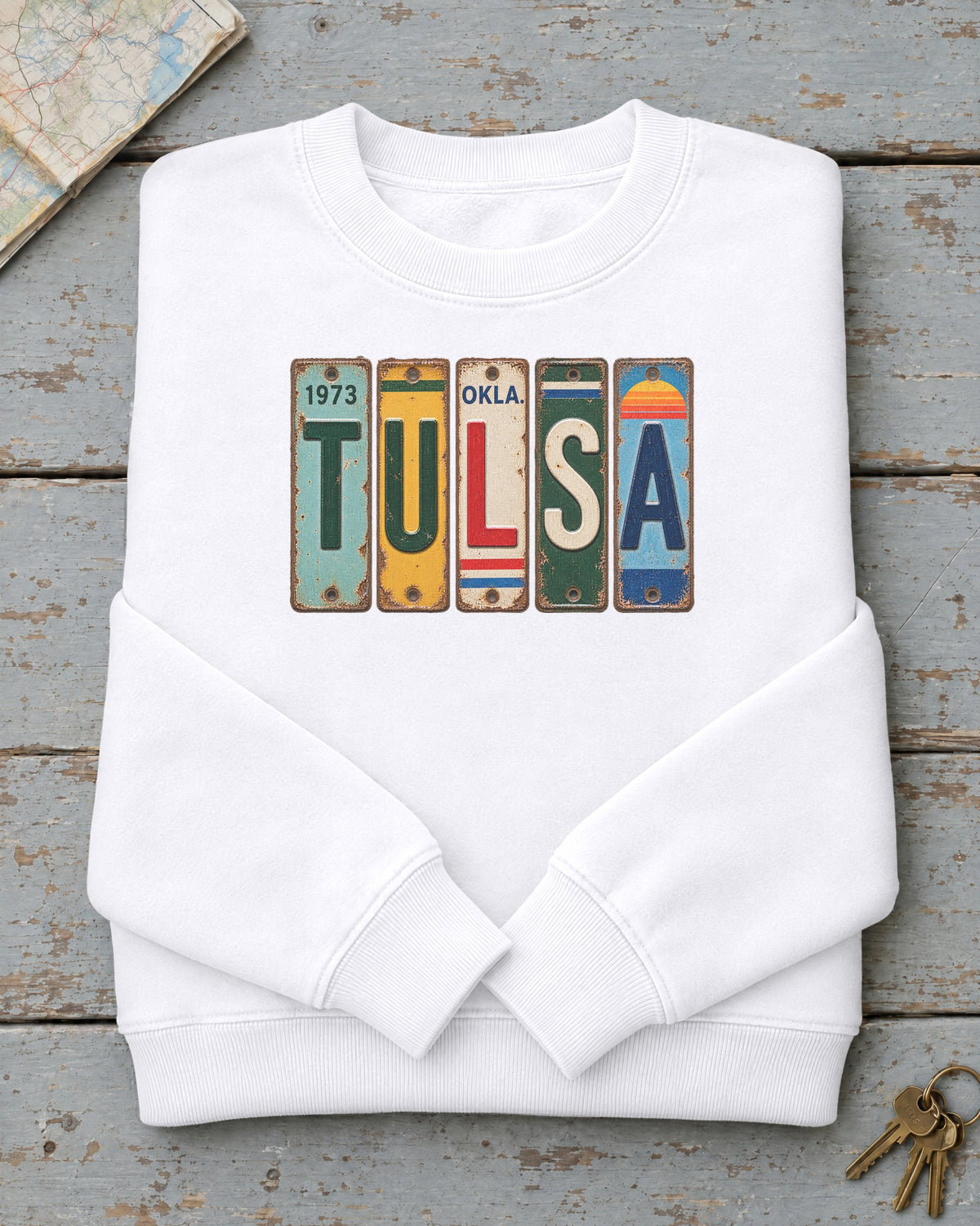 Tulsa, Oklahoma vintage license plate sweatshirt in White